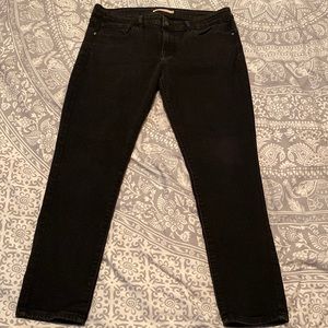 Levi’s 711 Black Skinny Jeans